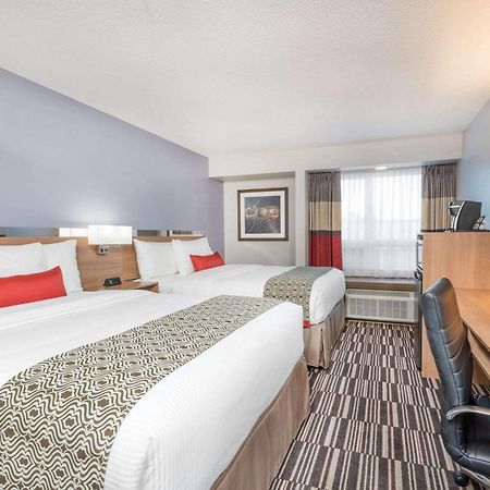 Microtel Inn & Suites By Wyndham Σάντμπερι Εξωτερικό φωτογραφία