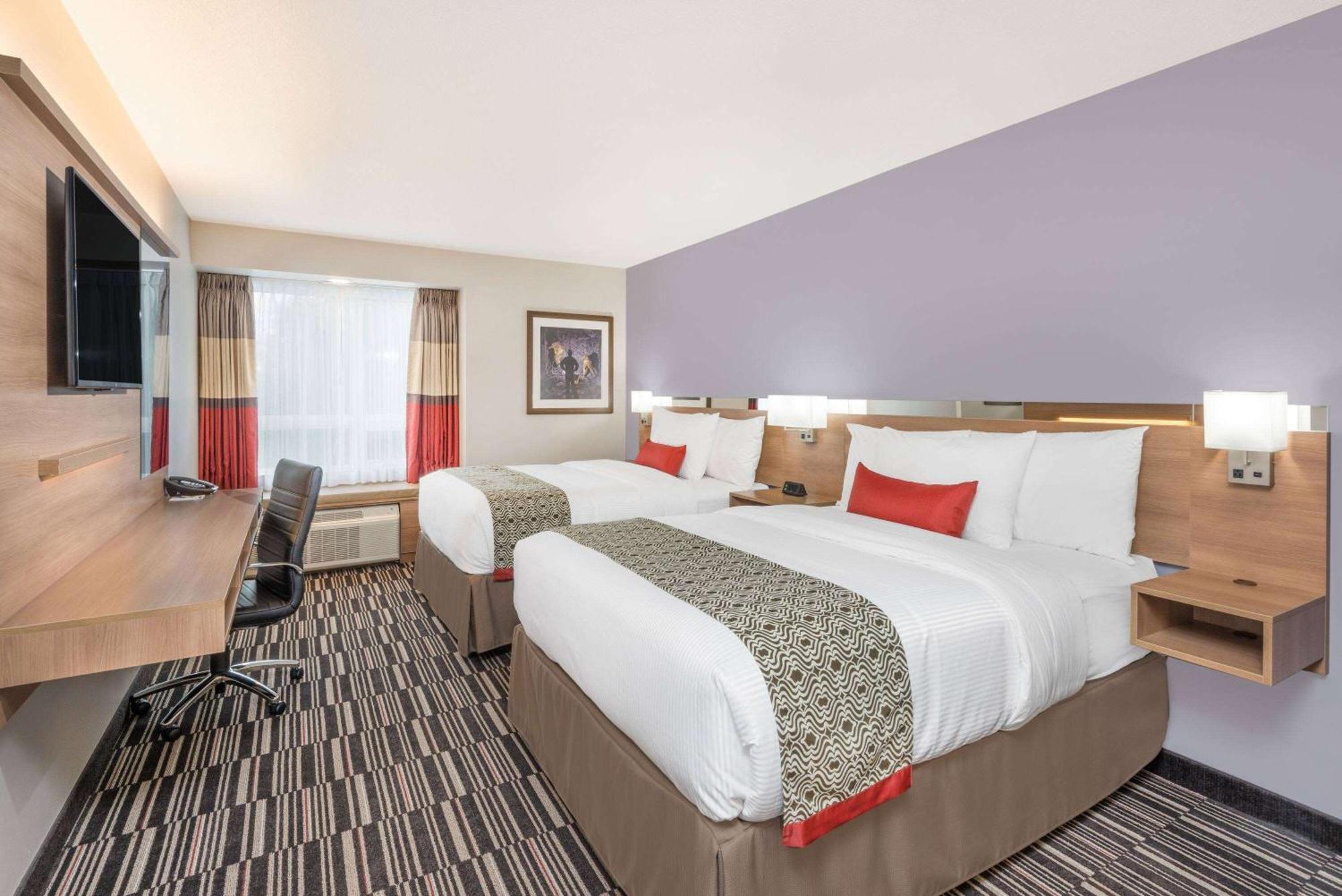 Microtel Inn & Suites By Wyndham Σάντμπερι Εξωτερικό φωτογραφία