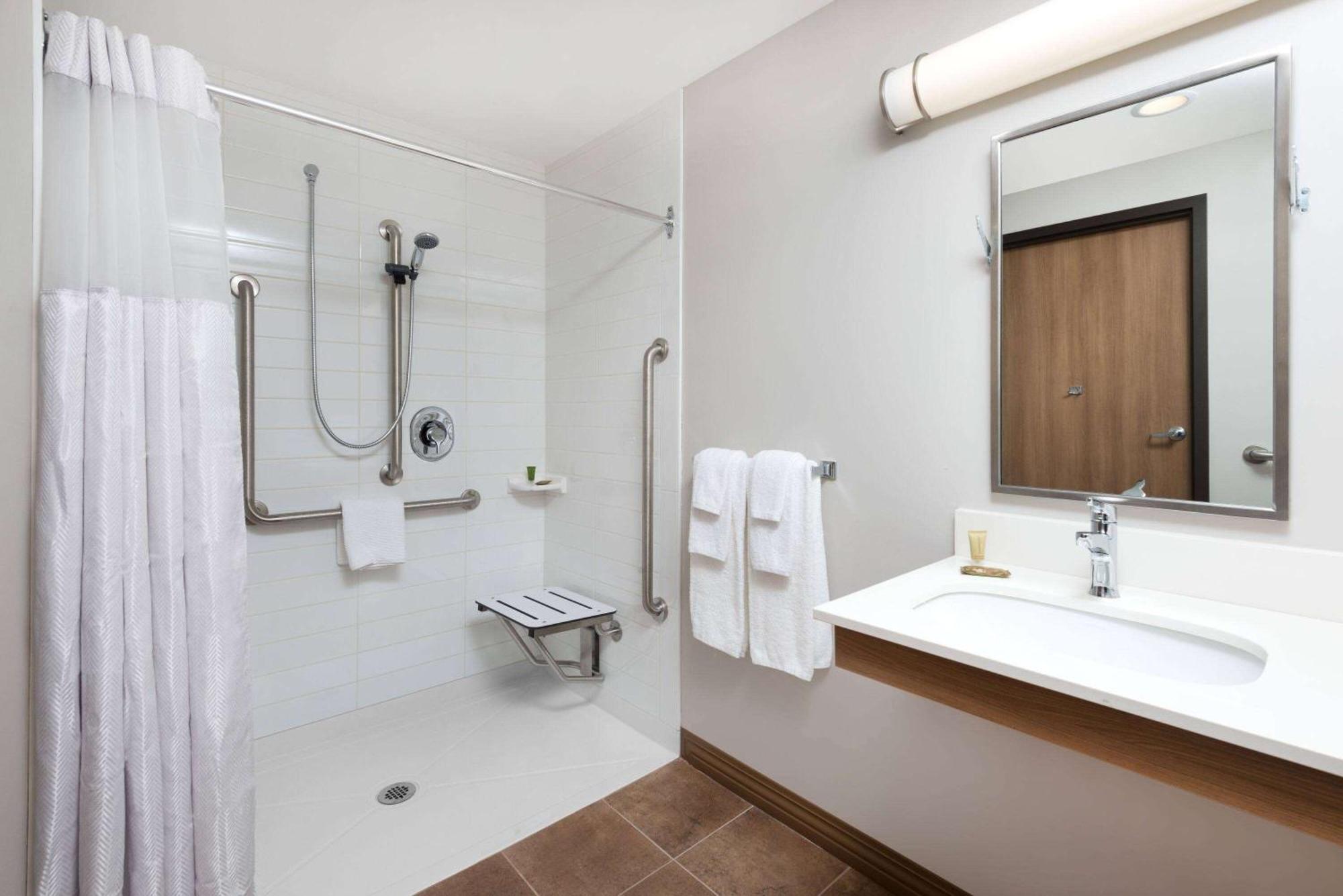 Microtel Inn & Suites By Wyndham Σάντμπερι Εξωτερικό φωτογραφία