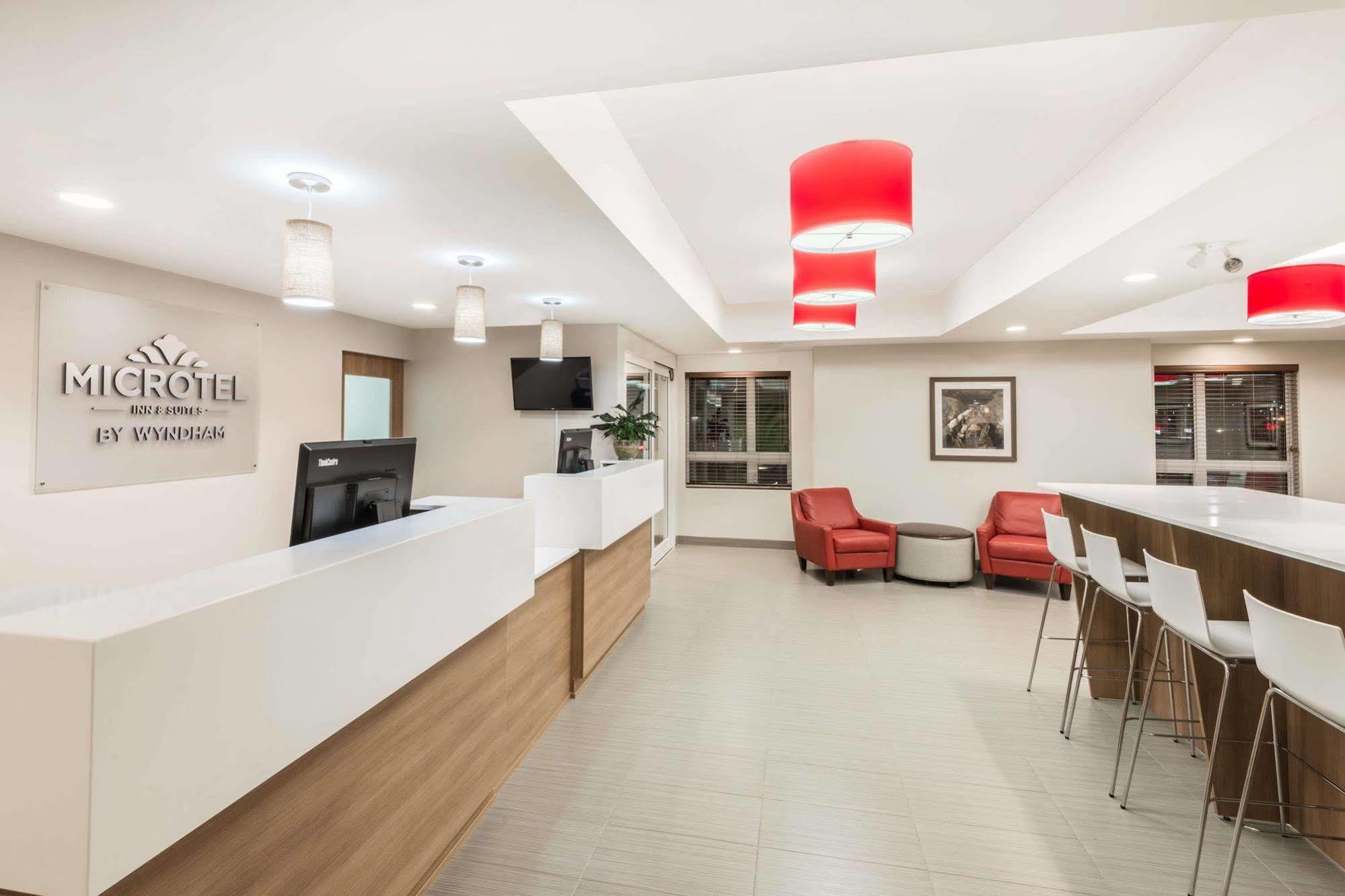 Microtel Inn & Suites By Wyndham Σάντμπερι Εξωτερικό φωτογραφία